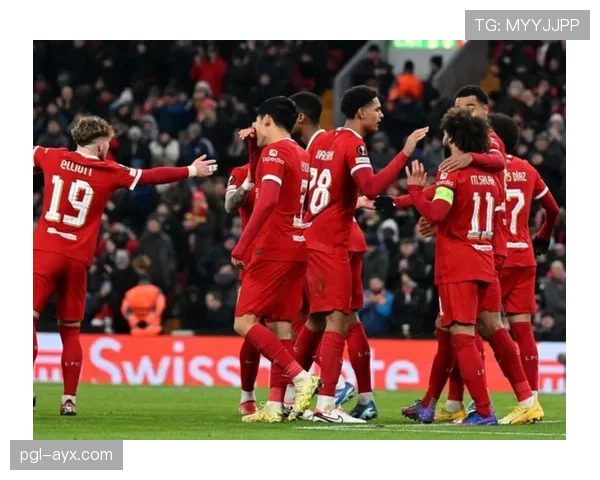 欧联杯激战正酣，各路豪强争夺欧战荣耀状态备受关注